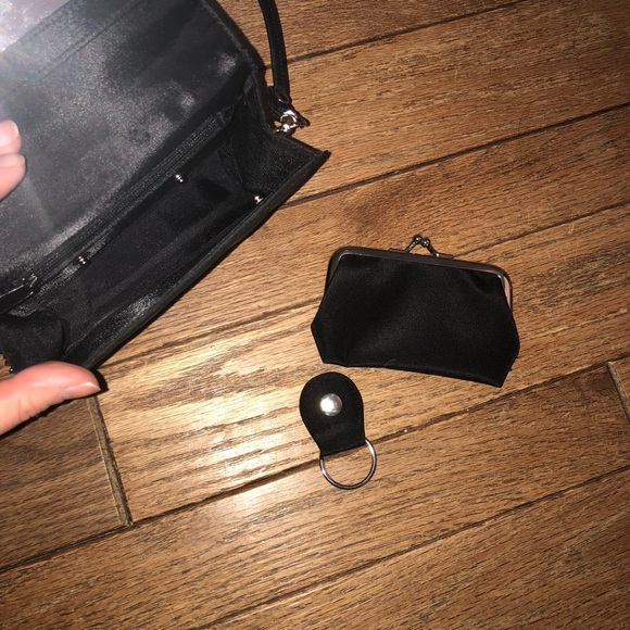 Classic Black Crossbody/Clutch! - Picture 7 of 7